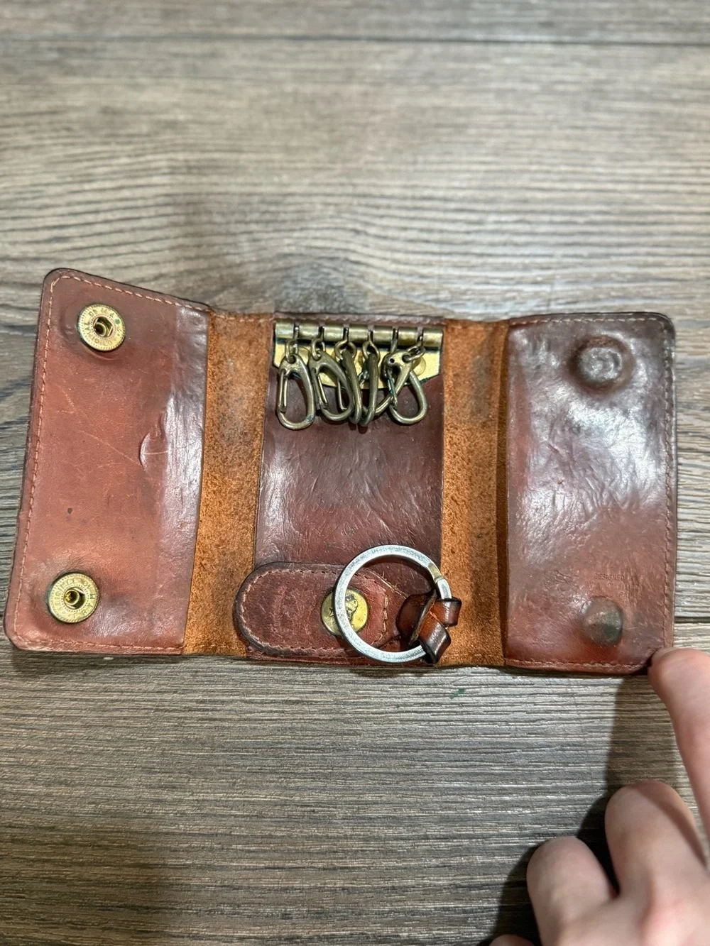 Vintage Il Bisonte Brown Leather Key Case Wallet Distressed Patina Made In Italy